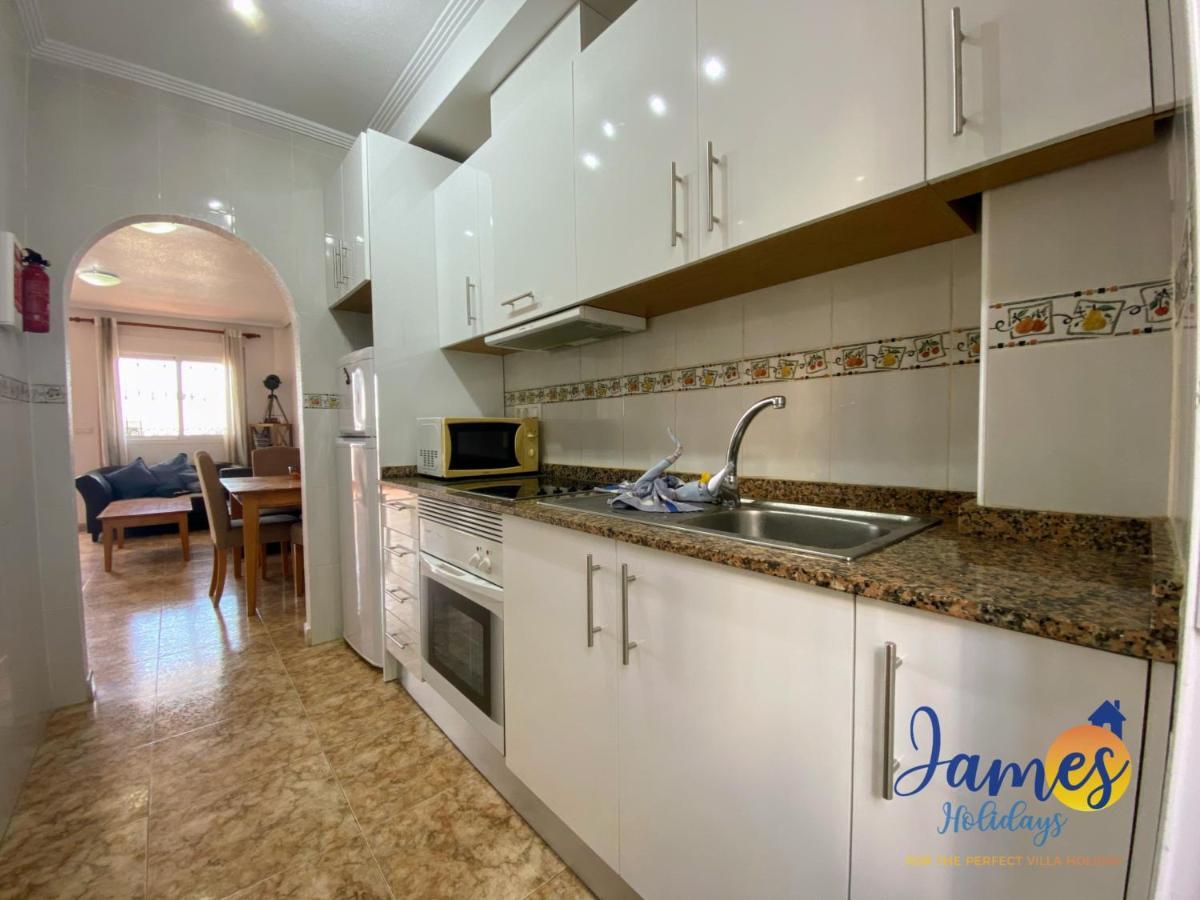 La Cinuelica, R3 1St Floor Apartment Com Pool L129 Torrevieja Exteriör bild